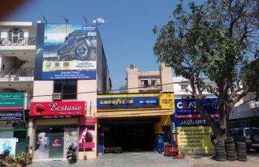 Goodyear Autocare – Jaguar Tyres