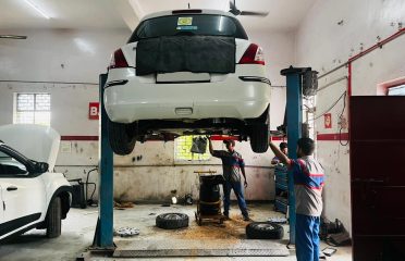 Gomechanic – Tyre Shop, Lajpat Nagar