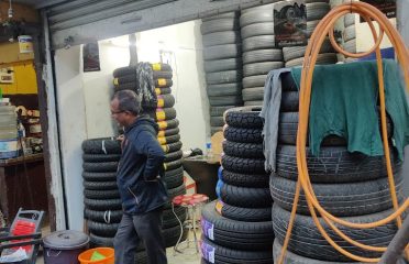 Royal Tyres – Sales & Repair